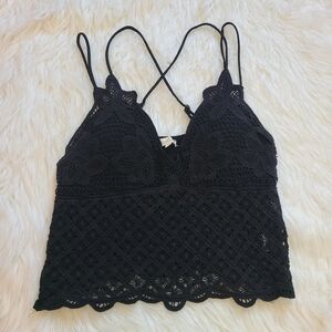 Black Lace Crop Top La Meil NWOT